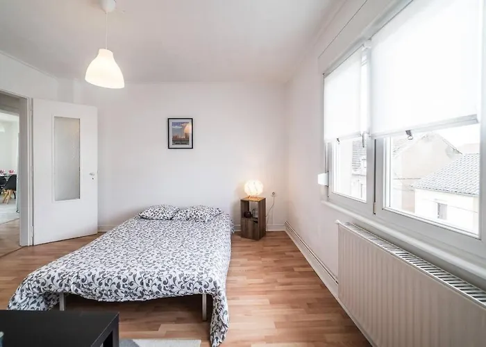 - A 2 Pas D'amneville